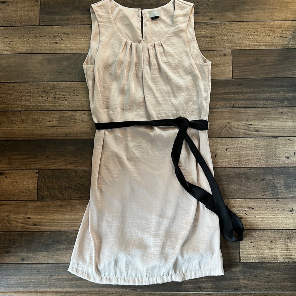 H&M silk dress with keyhole detail.